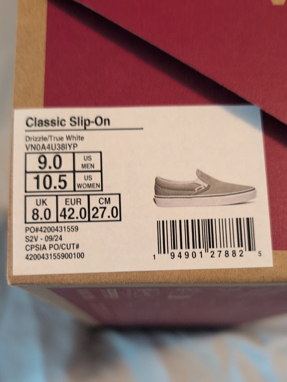 Vans Classic Slip-On in Drizzle/True White